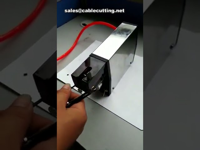Mini-Abisoliermaschine | Kabelschäler für Werkbank | Präzise & Kompakt