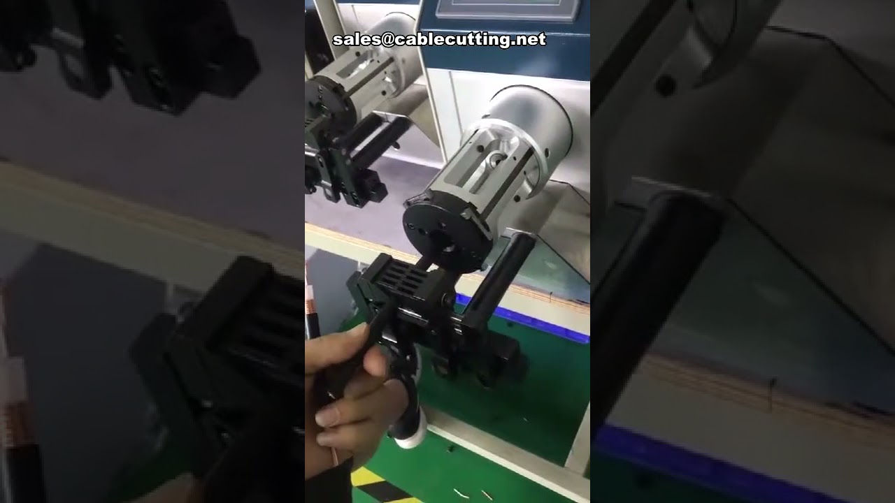 Koaxialkabel-Abisoliermaschine – Präzise, schnell & automatisiert