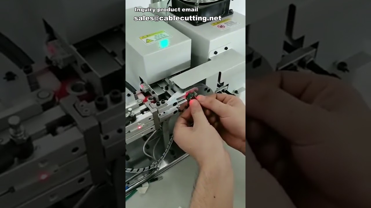 Automatische Hülsen-Einführmaschine mit Heizfunktion – Kabelhülsen präzise einsetzen