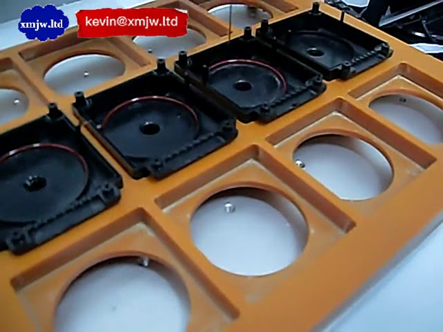Kompakte Desktop-Heißkleber-Sprühmaschine für präzise Klebeanwendungen