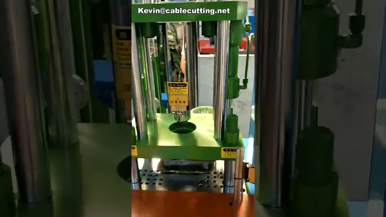 Günstige manuelle Kunststoff-Spritzgießmaschine | Tisch-Spritzguss für Prototyping & Kleinserien