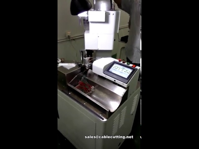 Vollautomatische Anschluss-Crimpmaschine | Doppeldraht-Schneide-, Abisolier- und Crimp-Maschine