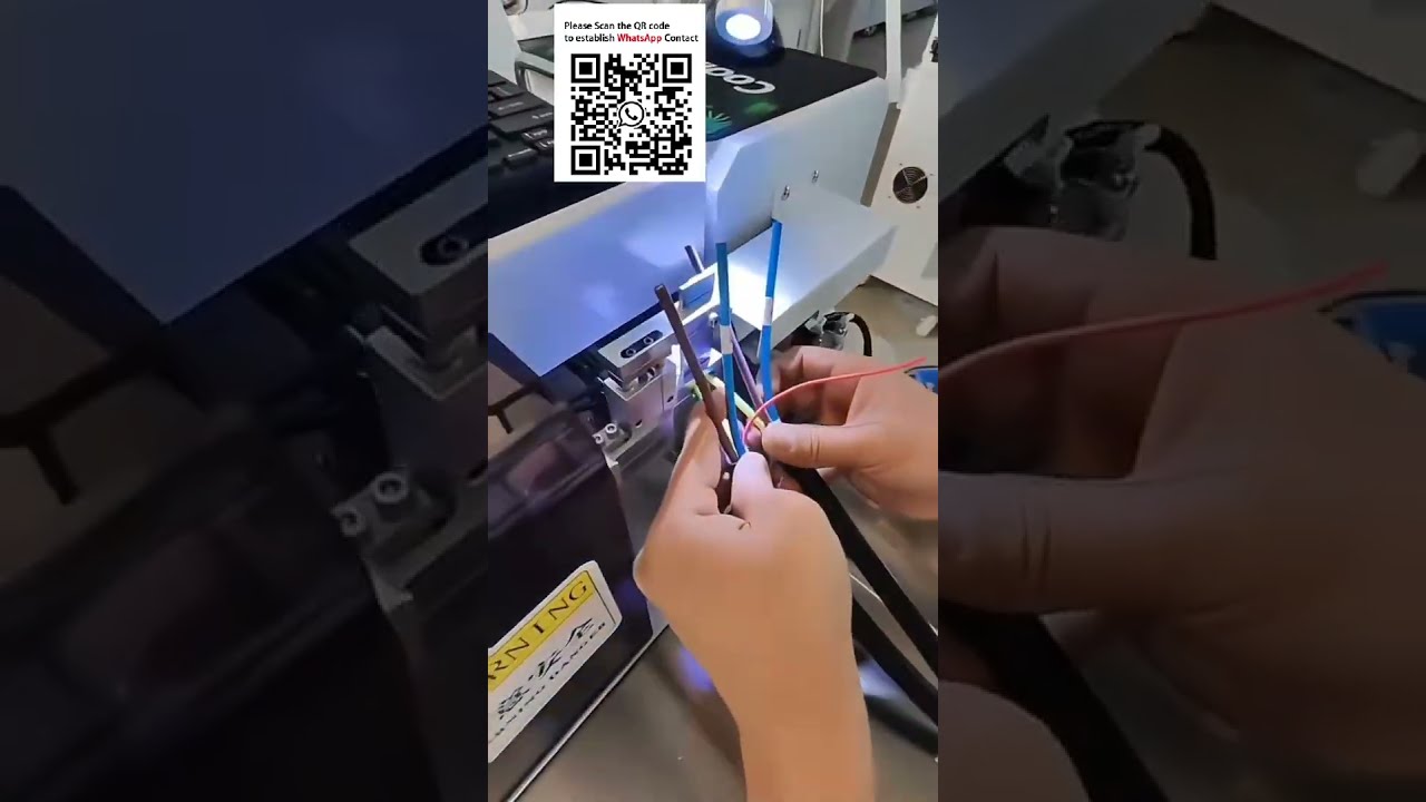 Automatische Schrumpfschlauch-Maschine: Drucken, Einführen & Backen für EV-Ladekabelbäume