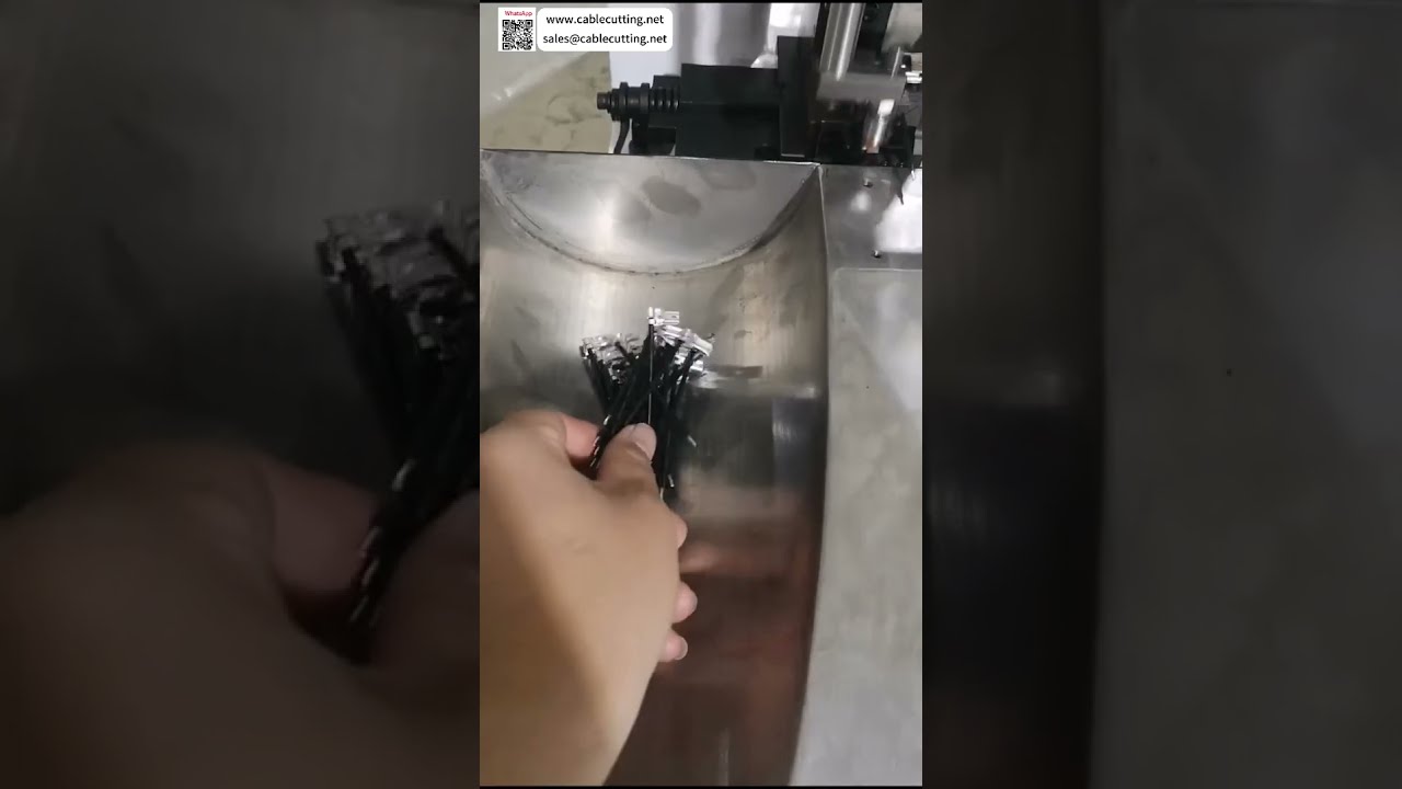 Vollautomatische Einzelkopf-Crimpmaschine für 187 Flachstecker – Effiziente Kabelverarbeitung