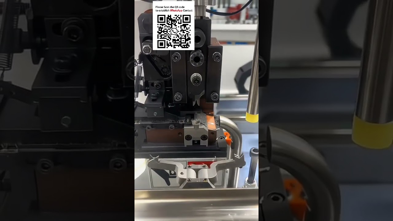 Automatische Drahtverarbeitung: Gehäuse einfügen, verzinnen & variabel abisolieren