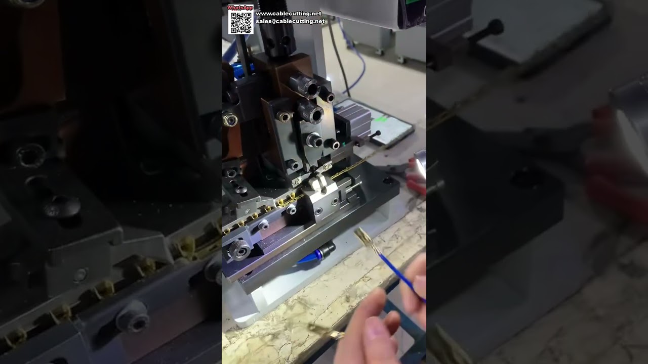 Präzise Einzeldraht-Abisoliermaschine mit Crimpfunktion, stabil für verschiedene Kabelbaum-Anforderungen