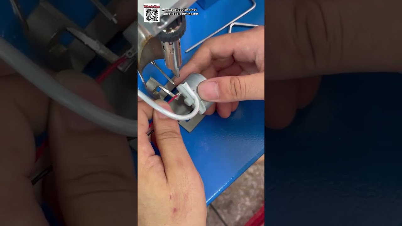 Halbautomatische Drahtlötmaschine — präzise Bearbeitung von Leiterplatten