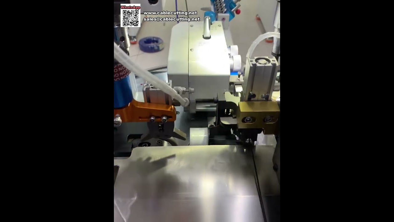 Vollautomatische Doppelkopf-Crimpmaschine für Klemmen mit Doppelausgang und einfacher Bedienung