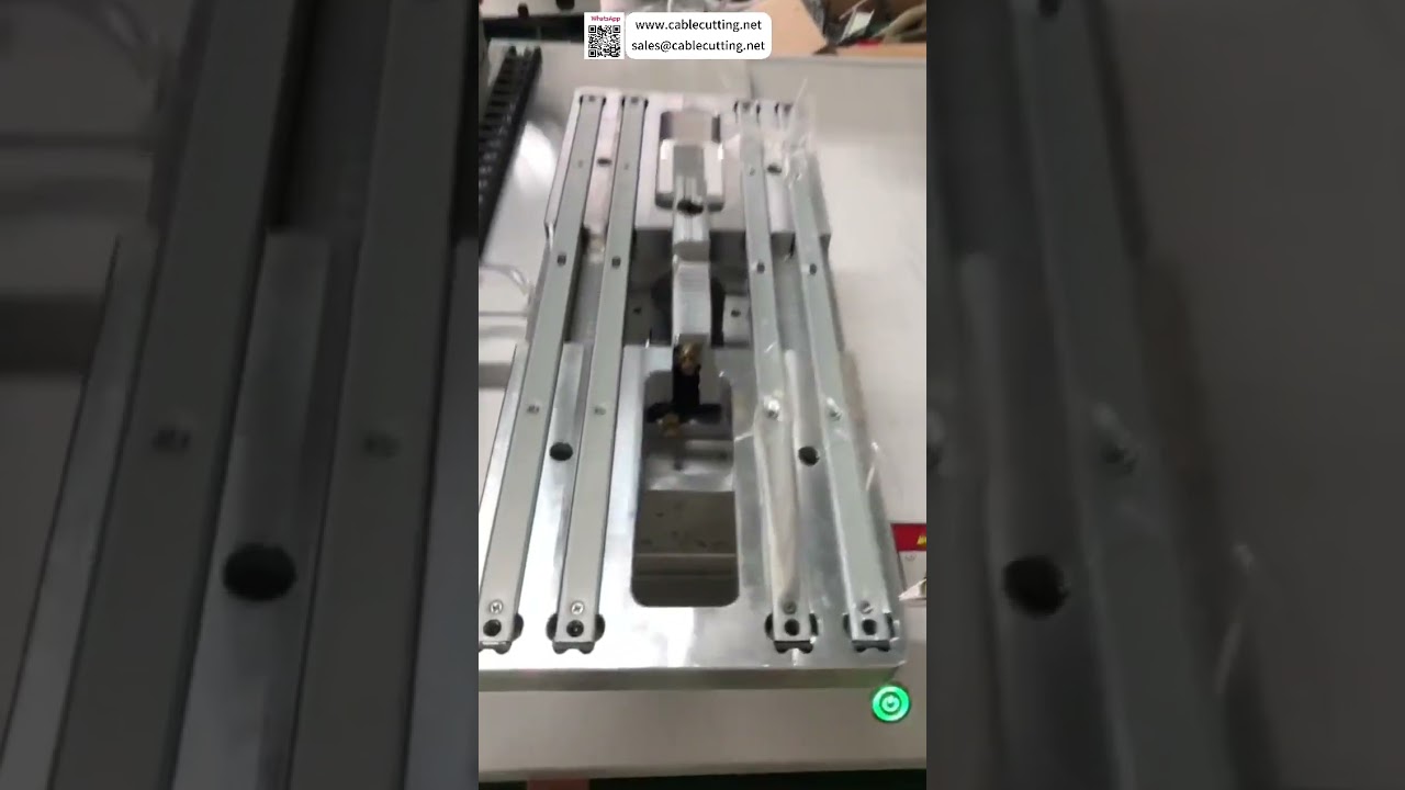 Automatische Schraubmaschine für Türbeschläge — Schrauben ohne Handwerkzeug