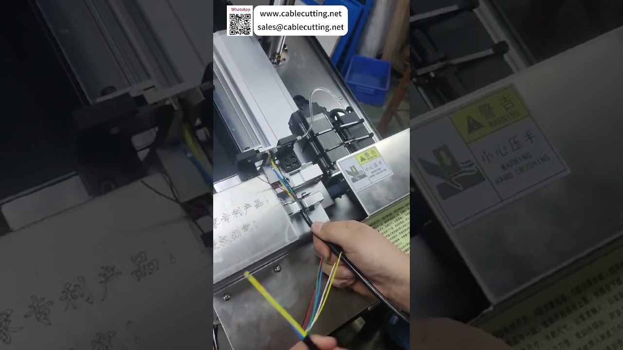 Präzisions-Automatikdrahtschneid- und Mehrsegment-Abisolier-Maschine für hochgenaue Längenoperationen